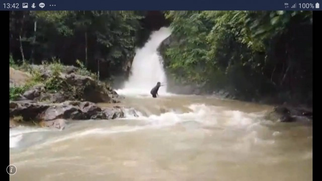 อุทยานฯ พนมเบญจา ห้ามนทท.เล่นน้ำตกเด็ดขาด