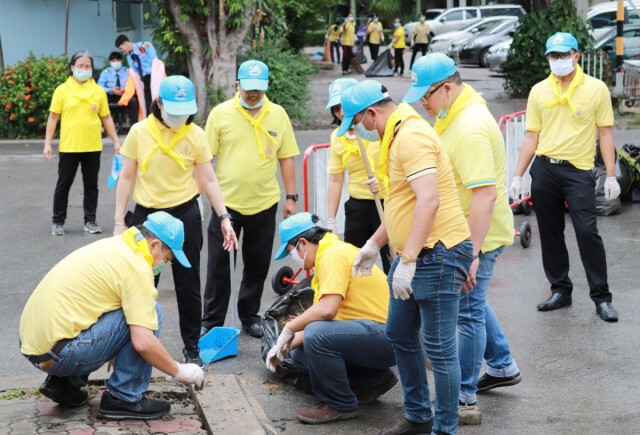 ผู้ว่าปทุมฯ จัดกิจกรรมอาสาพัฒนา ถวายพระราชกุศล ในหลวง ร.9