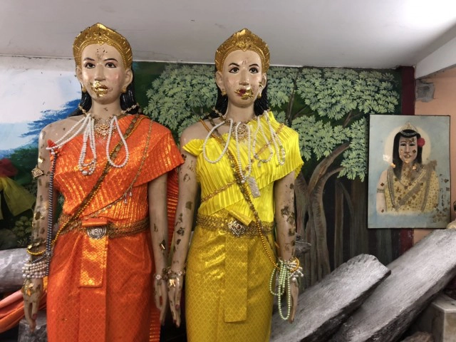 แม่ตะเคียนวัดทุ่งเศรษฐี เฮี้ยนให้เลขเด็ด