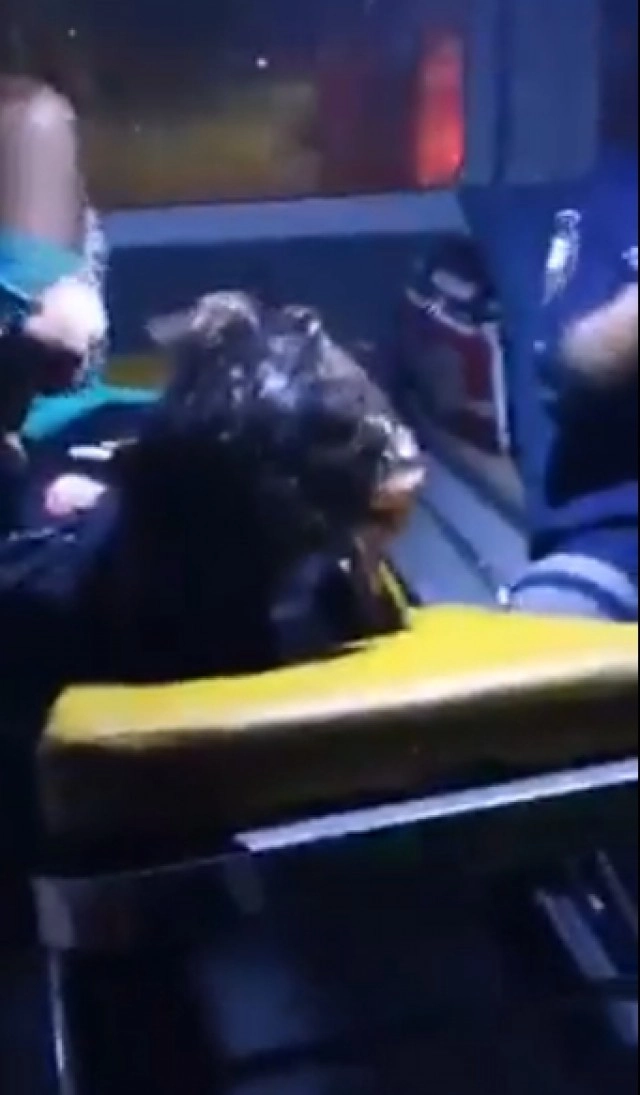 หนุ่มโดนรถชน ซ้ำเฮิร์ต ขอเพลงเศร้าพี่กู้ภัยงานนี้อินเนอร์มาเต็ม