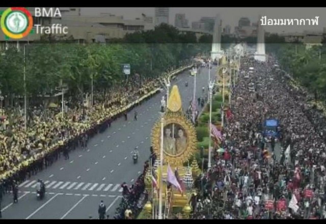 NHK รายงานข่าวการชุมนุมประท้วงของประเทศไทย