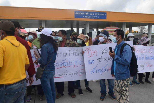 ชาวบ้านผวาโควิด-ร้องปิดด่านไทย-เมียนมา