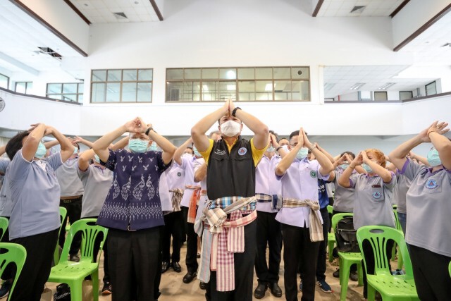 "อนุทิน"มอบนโยบายหมอประจำตัว3คนเพื่อทุกครอบครัว