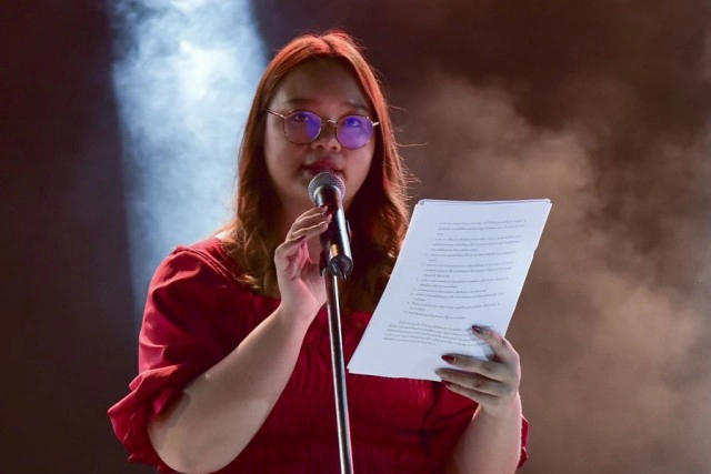 เปิดจดหมาย "เพนกวิน-รุ้ง" ส่งถึงเพื่อนร่วมม็อบหลังหมดอิสรภาพ