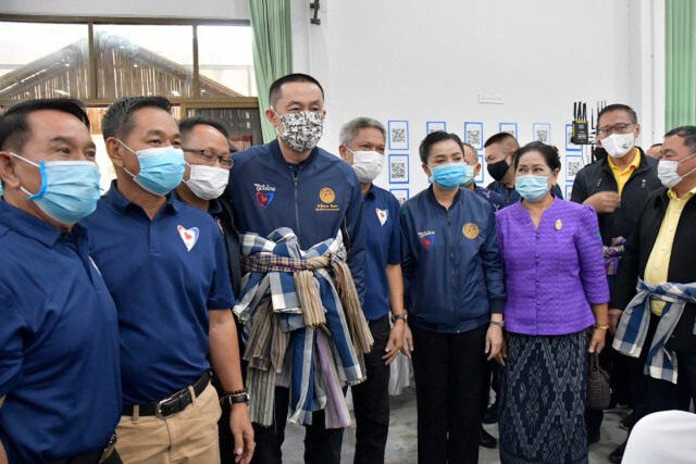 'ศักดิ์สยาม' ลงพื้นที่อีสานใต้ติดตามโครงการพัฒนาคมนาคมขนส่ง