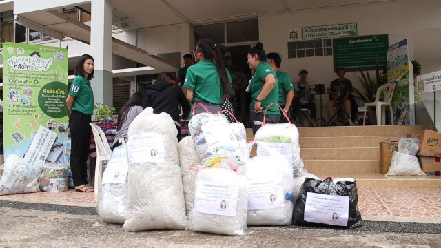 เปิดตัวโครงการ "เปลี่ยนขยะเป็นบุญ"ลดขยะล้นเมือง