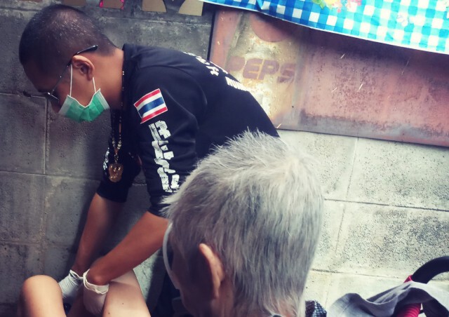 เวทนา ลูกสาวเฝ้าแม่ป่วยติดเตียง มีเรื่องเดียวทำให้ไม่ได้ หนุ่มนักบุญเข้าสานฝัน