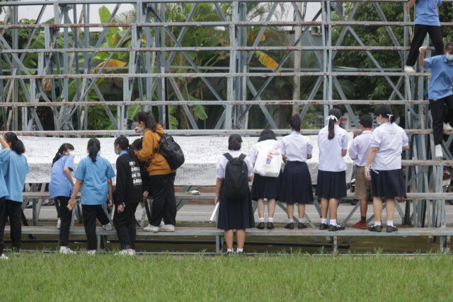 นักเรียน ขก.ร่วมแสดงความคิดเห็นทางการเมือง