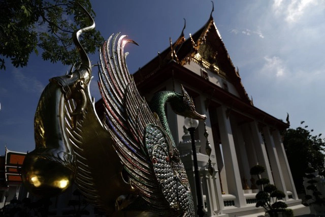 เปิดตำนานสระน้ำมนต์ศักดิ์สิทธิ์ "วัดหงส์ฯ" วัดกู้ชาติ!ที่"บิ๊กแป๊ะ-บิ๊กแดง"บวช