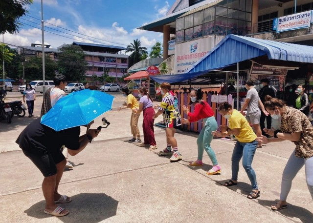 ไอเดียเก๋.. สร้างสรรค์สื่อชวนขยับปรับชีวิตวิถีใหม่