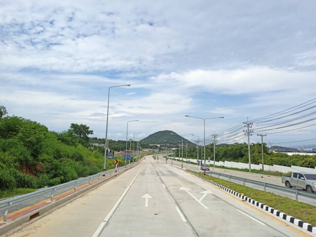 แล้วเสร็จ!! ถนนเชื่อมสนามบินอู่ตะเภา-ท่าเรือจุกเสม็ด