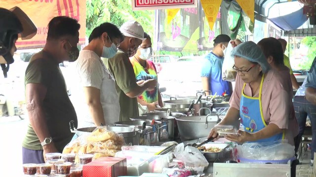 บรรยากาศเทศกาลถือศีลกินเจวันแรกคึกคัก อาหารเจยังไม่ปรับขึ้นราคาแม้ผักแพง