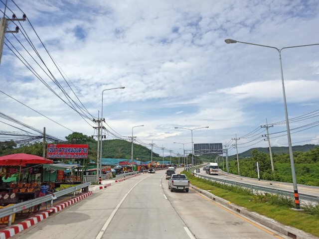 แล้วเสร็จ!! ถนนเชื่อมสนามบินอู่ตะเภา-ท่าเรือจุกเสม็ด