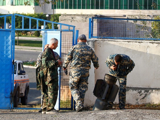 อาเซอร์ไบจานรุกเข้านากอร์โน - คาราบัคห์