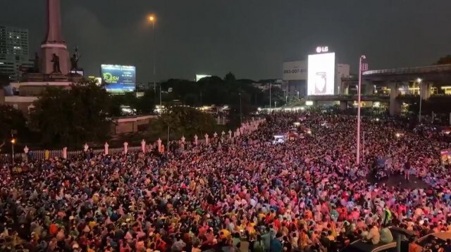 "ม็อบ 18 ตุลา" ยุติการชุมนุมแล้ว