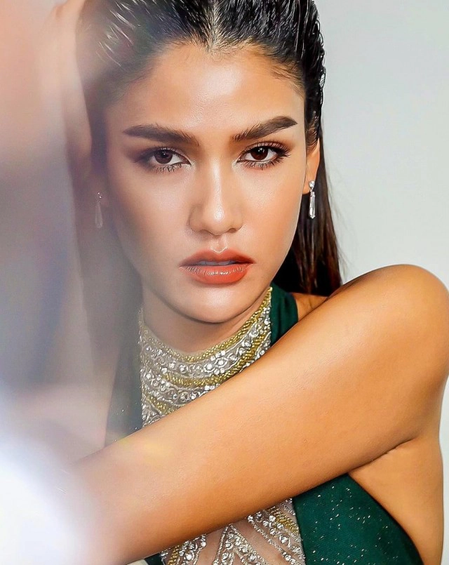 "แนท อนิพรณ์" แจงชัด 4 ข้อปมดราม่าดาราออกมา Call Out การเมือง