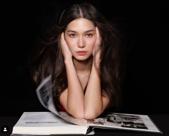 'วี วิโอเลต'โพสต์ ถามปิดกั้นสื่อทำไม?