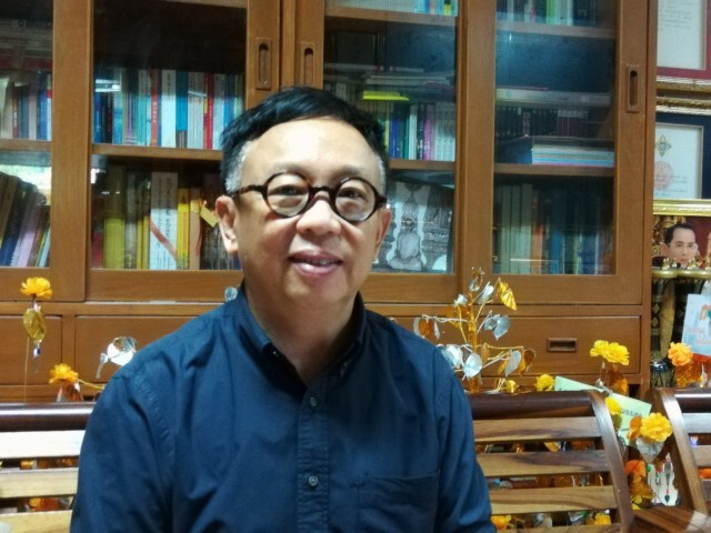 "สาทิตย์" หนุนแก้วิกฤติการเมืองผ่านระบบรัฐสภา