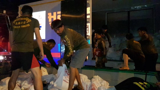 "ท็อป-ไทด์" ลงพื้นที่ จ.สระแก้ว ช่วยเหลือผู้ประสบภัยน้ำท่วม