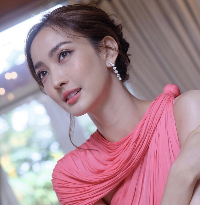 "แต้ว ณฐพร" เป็นงง ไม่ได้ฟ้องใครเลย หลังเจอคนบอกได้หมายศาล วอนให้ถอนฟ้อง