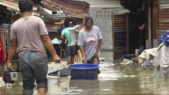 เร่งให้ความช่วยเหลือชาวอู่ทอง8ตำบลถูกน้ำท่วม