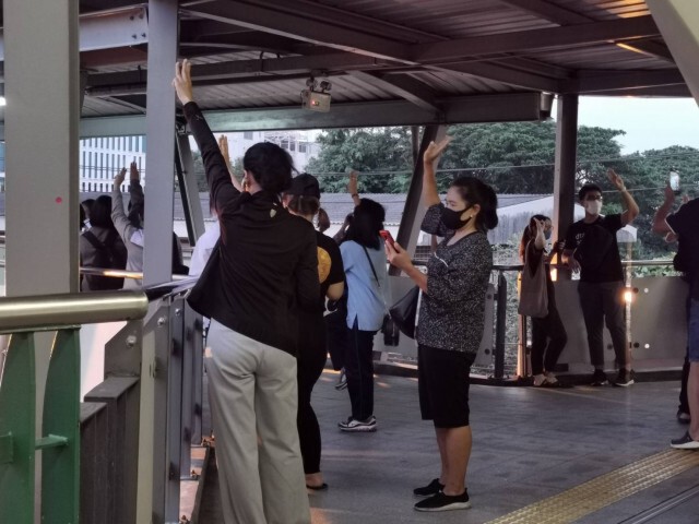 ประมวลภาพ "ชุมนุม 20 ตุลา" หลายจุดทั่วกทม.ก่อนประกาศ "บิ๊กเซอร์ไพรส์"