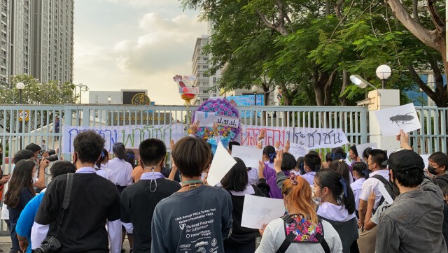 กลุ่มคณะราษฏร จี้ ‘จุรินทร์’ ลาออก ทิ้งรัฐบาล