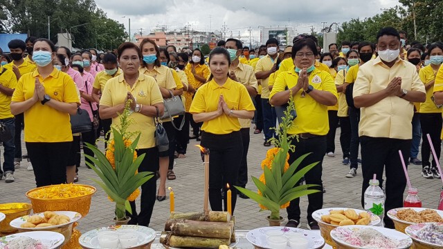 ชาวสุพรรณรวมพลังเทิดทูลสถาบันชาติศาสนาพระมหากษัตริย์