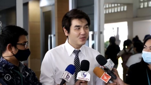 "ปิยบุตร"ย้ำ"บิ๊กตู่"ต้องออกสภาฯนำ3ข้อเรียกร้องไปหารือ
