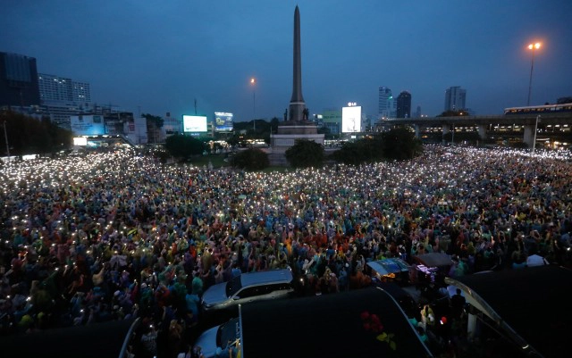 "อนุสาวรีย์ชัยสมรภูมิ" อนุสรณ์สถานของผู้สละชีพเพื่อชาติ