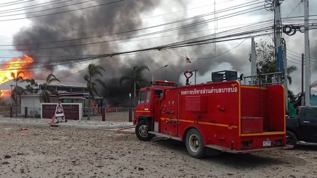 ระเบิดท่อก๊าซฯ บางบ่อ ดับแล้ว 1 เจ็บ 20 - เร่งส่งทีมระงับเหตุ
