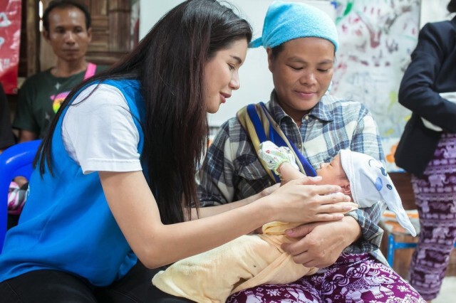 ชาวเน็ตถล่ม "ปู ไปรยา" เป็นทูต UNHCR แต่เงียบ ปมจนท.รุนแรงสลายม็อบ