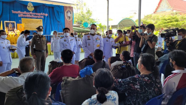 พระเจ้าอยู่หัว ทรงห่วงใยราษฎรที่ประสบภัยท่อก๊าซระเบิด
