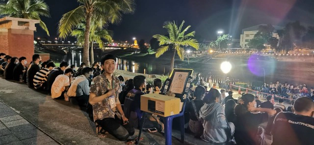 "ธนาธร"โผล่พิษณุโลกให้กำลังใจนศ.ซักซ้อมชุมนุมใหญ่