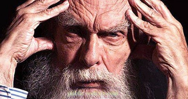 "เจมส์ แรนดี้" นักมายากลระดับโลกเสียชีวิตแล้วในวัย 92 ปี