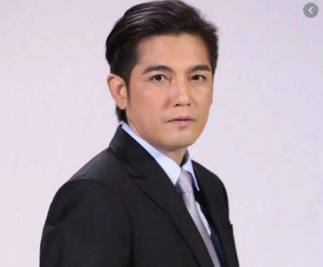 "ติ๊ก" โพสต์ "เจ็บแต่จบ" หลัง "น้ำฝน" ยืนยันความสัมพันธ์  "ศรราม"