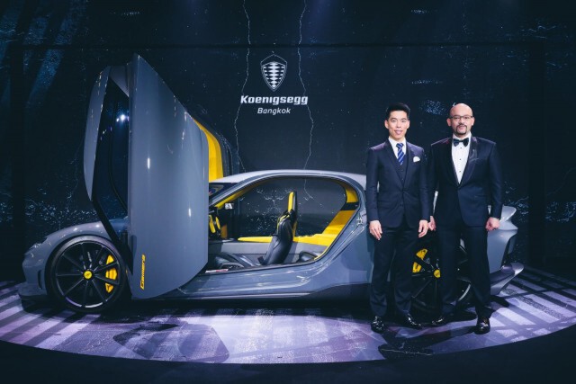 เหล่าเซเลบริตี้ร่วมยลโฉม ไฮเปอร์คาร์หาชมยาก "Koenigsegg" มูลค่า400ล้าน