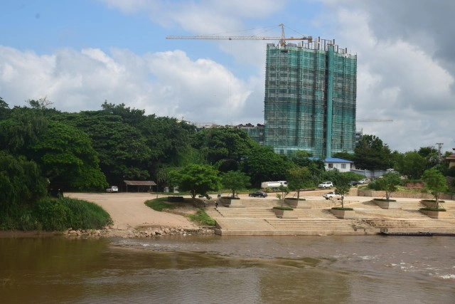 เมียนมาประกาศวีซ่าต่างชาติหมดอายุร่วม2พันคน