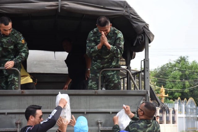 "บัวขาว" ลุยเอง!! ลงพื้นที่เติมกำลังใจให้พี่น้องชาวพิมาย โคราช