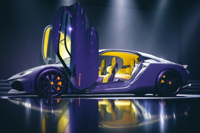 เหล่าเซเลบริตี้ร่วมยลโฉม ไฮเปอร์คาร์หาชมยาก "Koenigsegg" มูลค่า400ล้าน