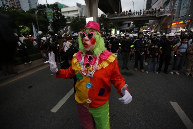 "ประยุทธ์" ย้ำขอใช้เวทีรัฐสภาหาทางออกประเทศ