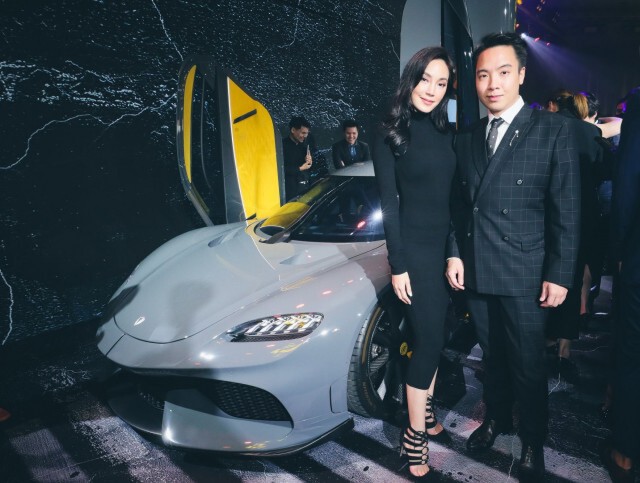 เหล่าเซเลบริตี้ร่วมยลโฉม ไฮเปอร์คาร์หาชมยาก "Koenigsegg" มูลค่า400ล้าน