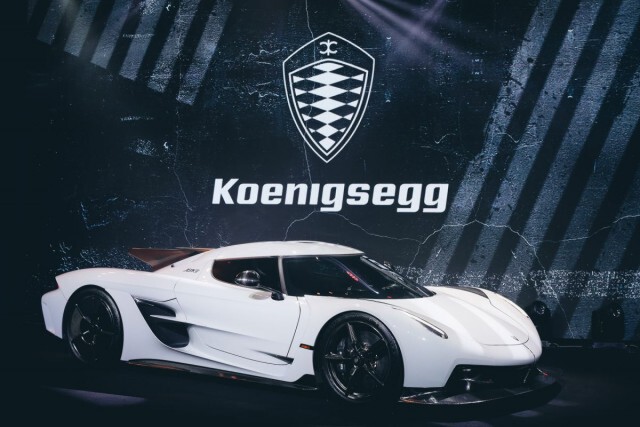 เหล่าเซเลบริตี้ร่วมยลโฉม ไฮเปอร์คาร์หาชมยาก "Koenigsegg" มูลค่า400ล้าน