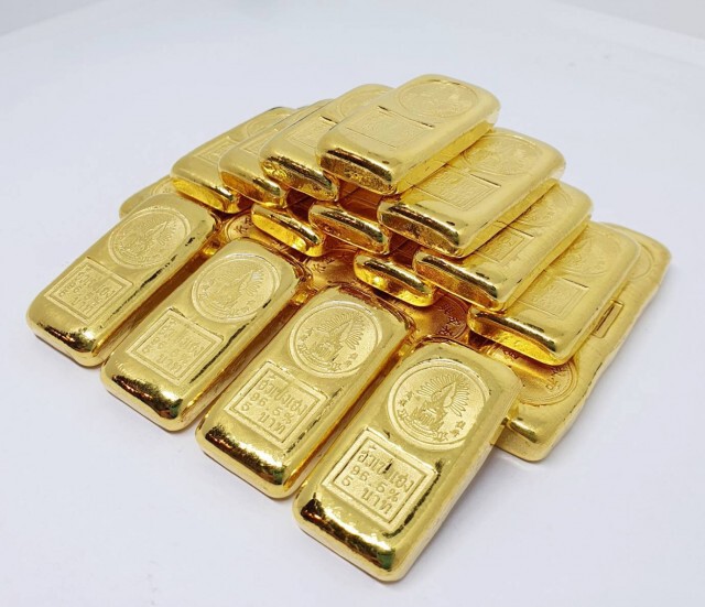กาชาดสุราษฎร์ฯแจกรางวัลใหญ่ทองคำแท่ง50บาท