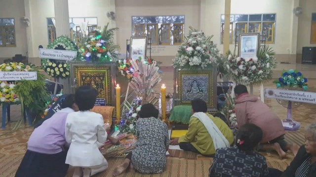 ยายเผยลางร้ายอีการ้องบินผ่านศีรษะและฟันหัก2 ซี่ ก่อนลูกและหลานโดนรถยนต์ชนดับ