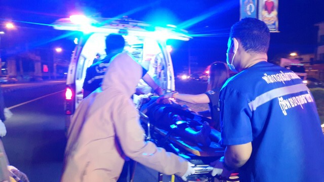 สาวอุบลซิ่งเก๋งชนเสาไฟเสียชีวิตลูก 3 ขวบรอดปาฏิหาริย์
