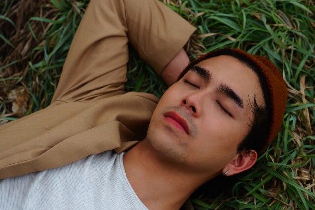 "ทะเล - ทอมมี่"ลุยธรรมชาติ ถ่ายเอ็มวีเพลง"เหงาแหละ"