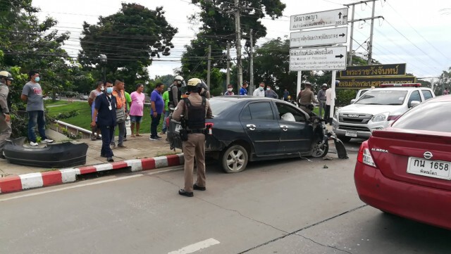 รวบโจ๋วัย 19 ซิ่งเก๋งหนีตร.ชนรถชาวบ้านยับ