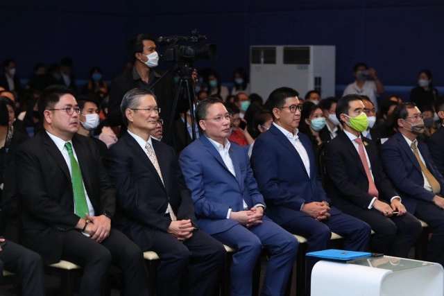 สรรพากรจับมือ 11 แบงก์เปิดตัวระบบหักภาษี ณ ที่จ่ายแบบออนไลน์