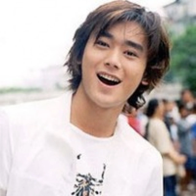 "เต๊ะ-ศตวรรษ" คืนจอประเดิมบทร้ายๆ ใน "ขอเกิดใหม่ใกล้ๆเธอ"